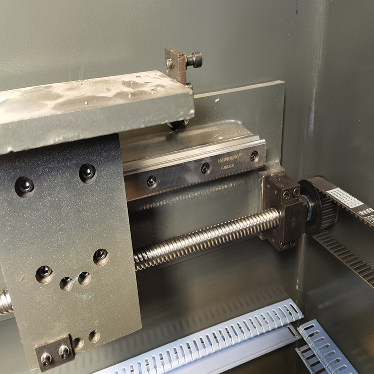 300t/4000 Hydraulic Press Brake Machine 300t/4000 Hidrolik Abkant Pres Makinası