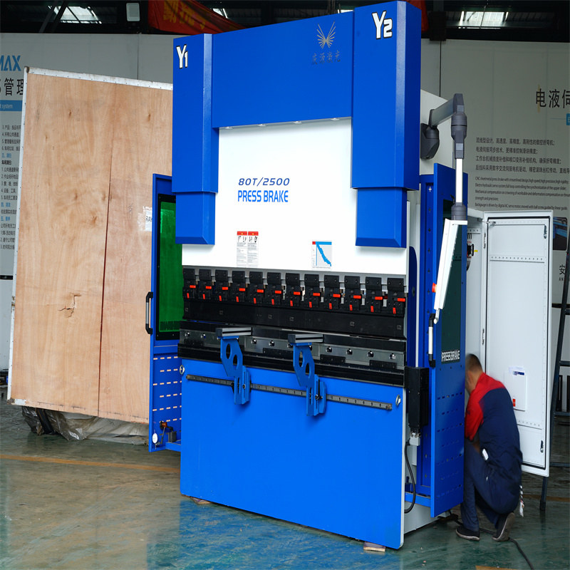 CNC Hidrolik Abkant Sac Bükme Makinesi Üreticisi
