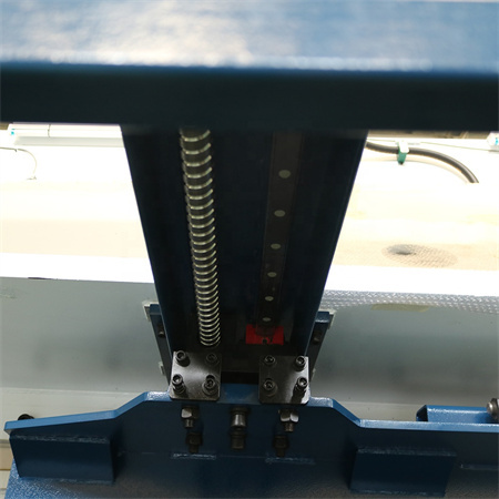 E21S CNC sistemi ile donatılmış HAAS tipi hidrolik giyotin cnc kesme makinesi.
