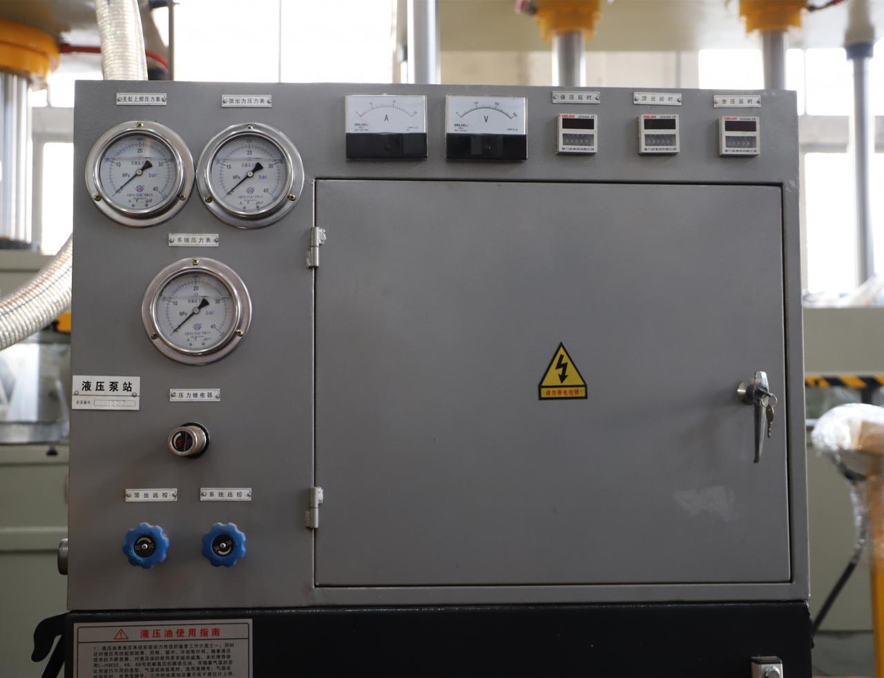 Sıcak Plaka Hidroform 100 Ton Damgalama Makinesi Hidrolik Pres Makinesi